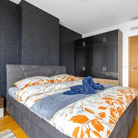Апартаменты Panorama Retreat